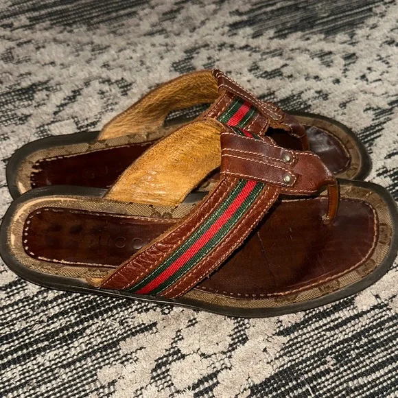 Gucci Brown Leather Sandals with Green and Red Stripes - Picture 4 of 7